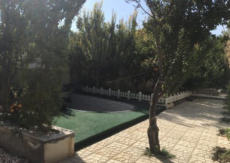 باغ ویلا در شهریار450 متری